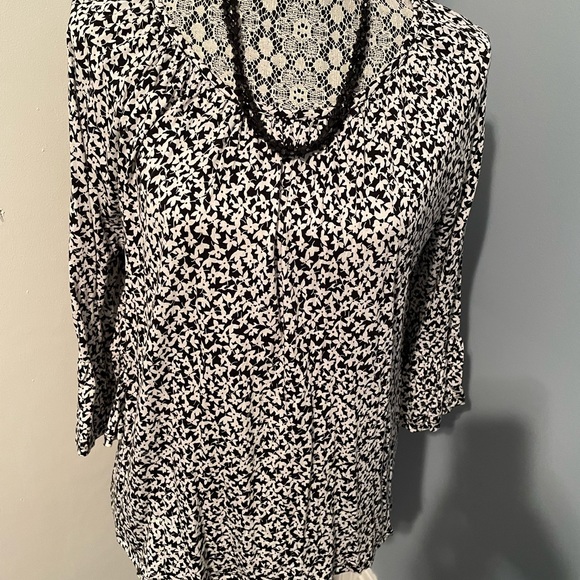 Michael Kors black and white top. Size L - Picture 1 of 8